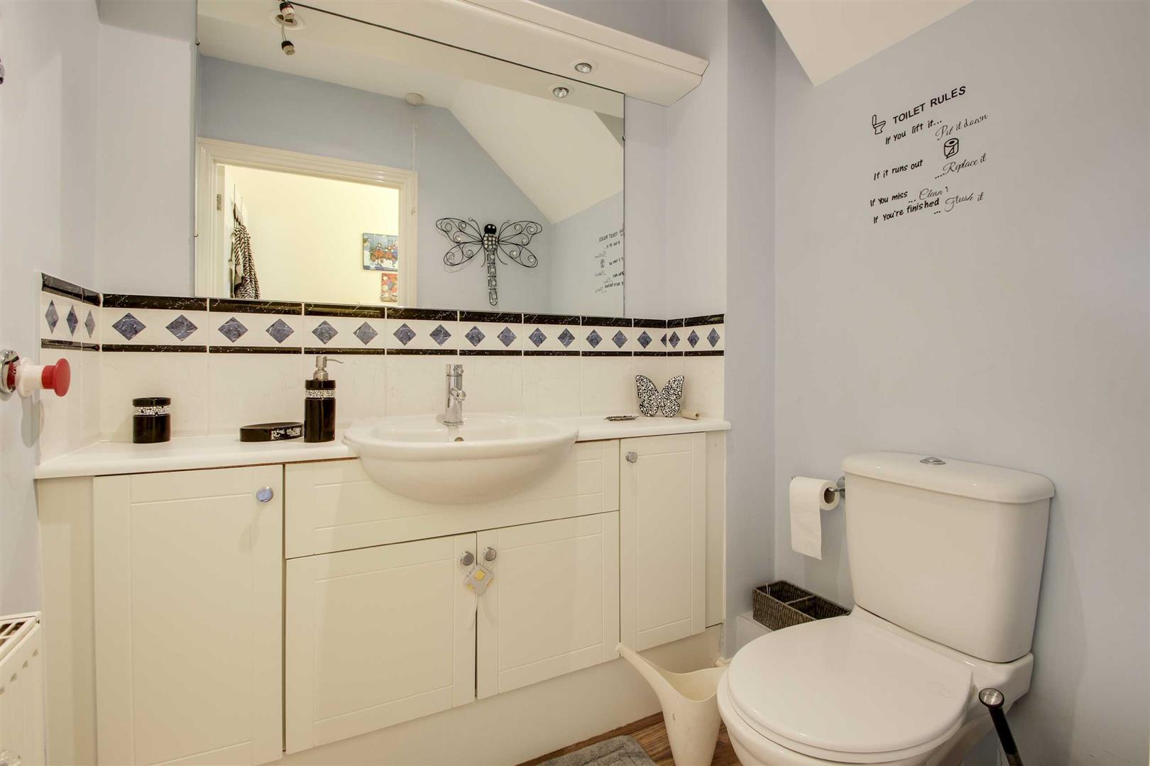 Upton Grove, Shenley Lodge, Milton Keynes